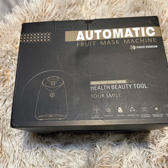 Face Mask Machine - Picture 2 of 8